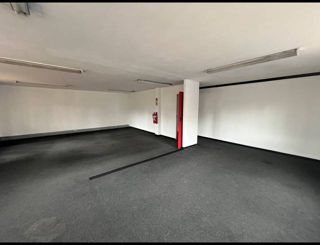 314M² WAREHOUSE TO LET IN KYA SANDS